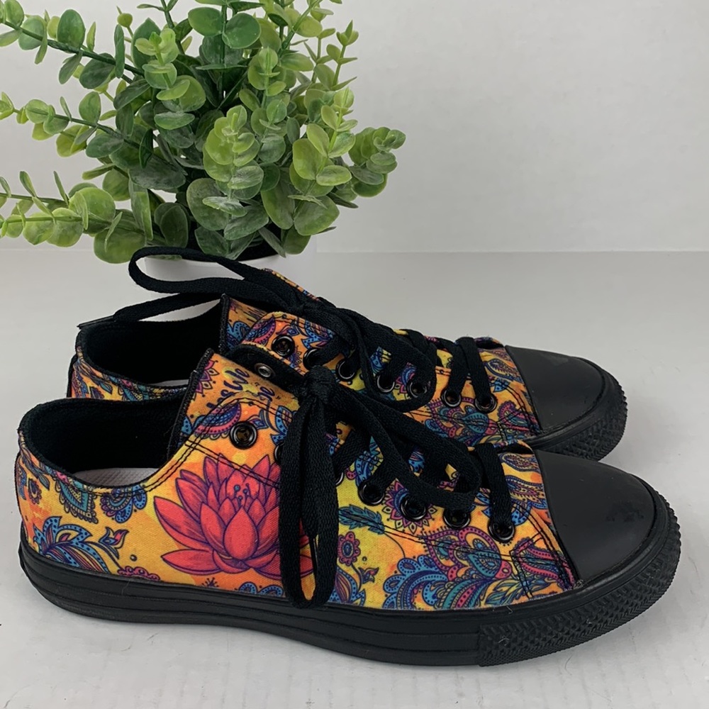 Yes We Vibe low top sneakers